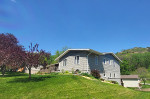 Photo for 1046 Glen Echo Lane, Winona, MN 55987 - Listing #6202898 1046 Glen Echo Lane, Winona, MN 55987
