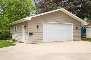 Photo for 402 13th Street NE, Austin, MN 55912 - Listing #6213535 402 13th Street NE, Austin, MN 55912