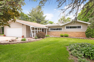 Photo for 402 13th Street NE, Austin, MN 55912 - Listing #6213535 402 13th Street NE, Austin, MN 55912