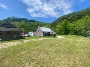 Photo for 403 Parkway Avenue N, Lanesboro, MN 55949 - Listing #6186882 77717CFB-B9B4-4353-A5C6-313D53EB8B31.jpeg