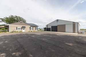 Photo for 90917 240th Street, Austin, MN 55912 - Listing #6215845 90917 240th Street, Austin, MN 55912