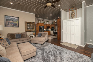 Photo for 90917 240th Street, Austin, MN 55912 - Listing #6215845 90917 240th Street, Austin, MN 55912