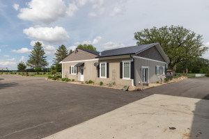 Photo for 90917 240th Street, Austin, MN 55912 - Listing #6215845 90917 240th Street, Austin, MN 55912