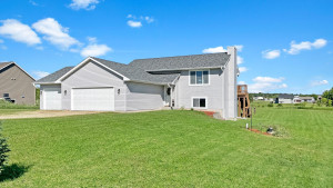 Photo for 1015 166th Street, Hammond, WI - Listing #6222408 1015 166th Street, Hammond, WI
