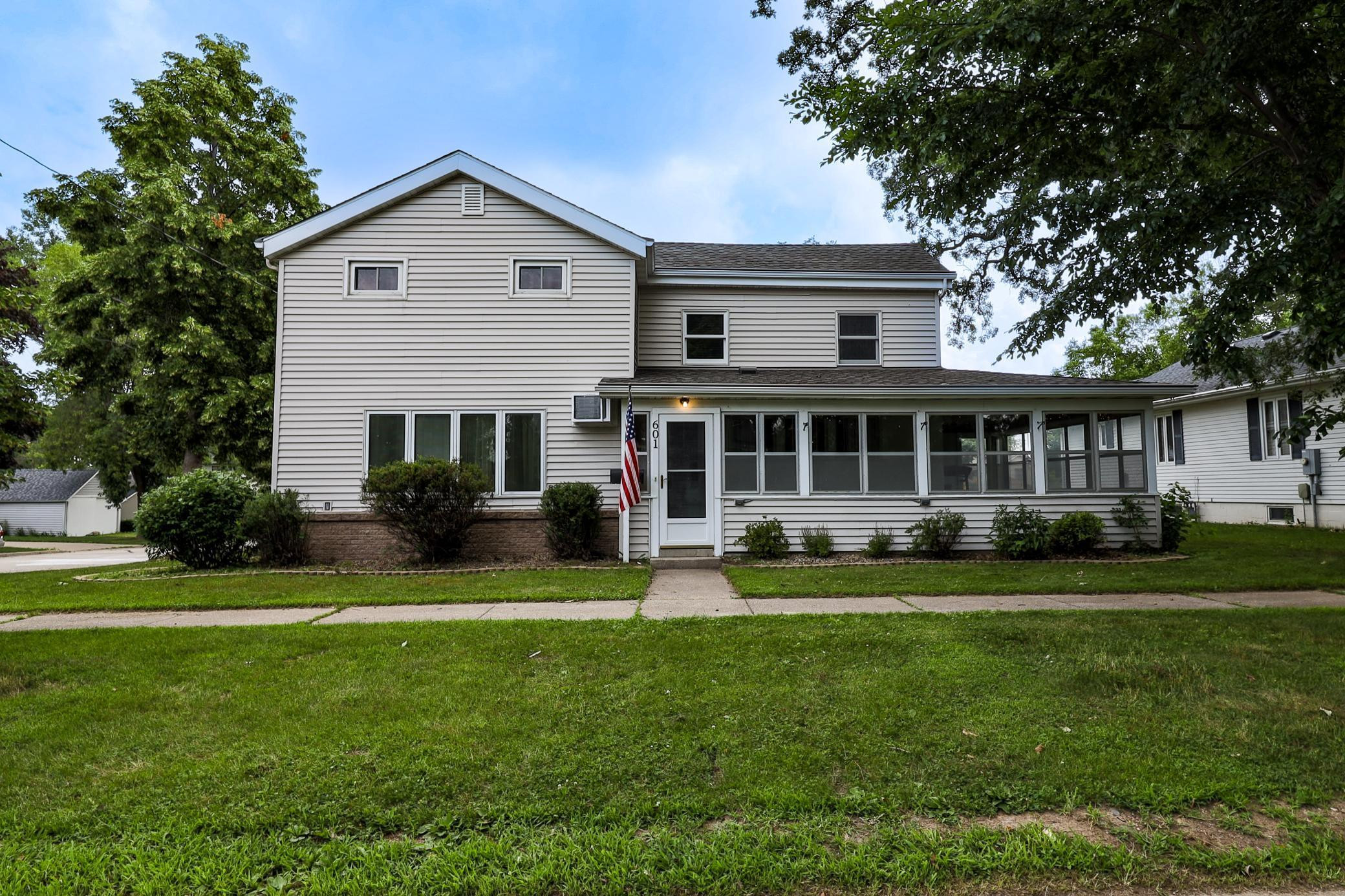 Featherstone Real Estate Lake City MN