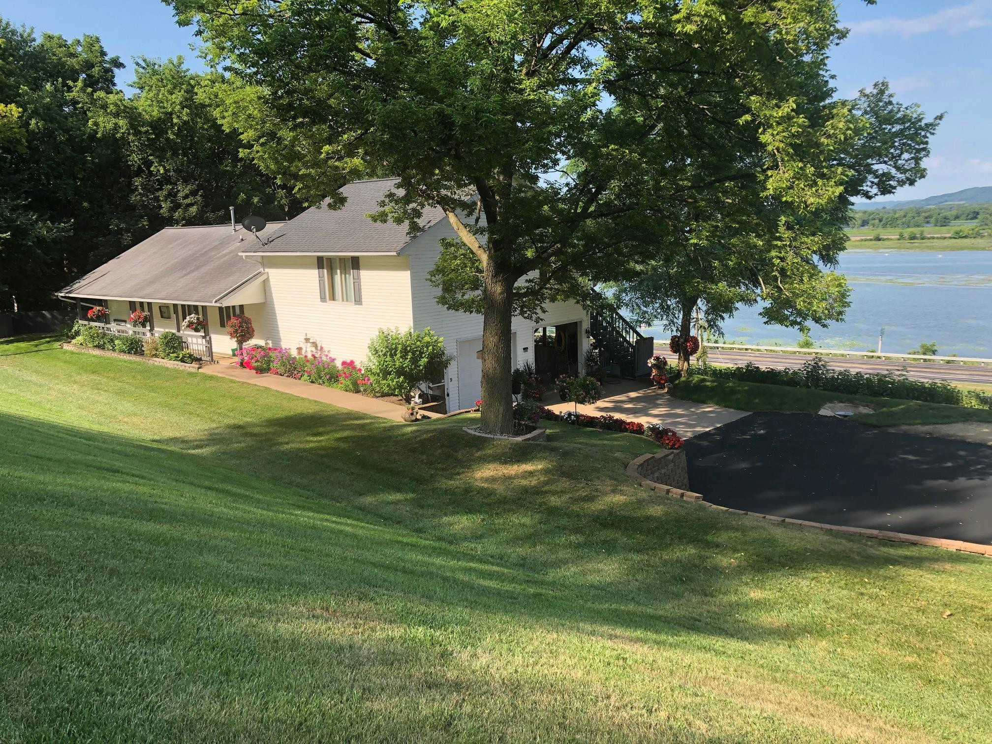 Featherstone Real Estate Lake City MN