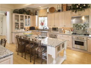 Photo for 1300 Mount Curve Avenue, Minneapolis, MN 55403 - Listing #4934214 1300 Mount Curve Avenue, Minneapolis, MN 55403