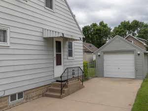 Photo for 1312 4th Street NE, Rochester, MN 55906 - Listing #5261416 1312 4th St NE Rochester MN-018-009-Garage-MLS_Size