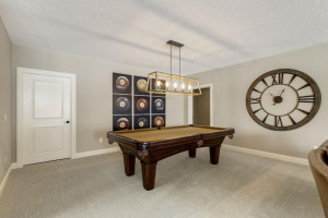 133 Lakeshore Circle, Waconia, MN 55387