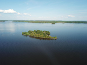 Photo for 1 Honeymoon Island, Angle Inlet, MN 56711 - Listing #5598780 1 Honeymoon Island, Angle Inlet, MN 56711
