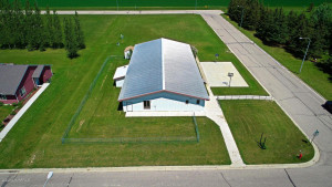 1013 Elk Street NW, Warroad, MN 56763