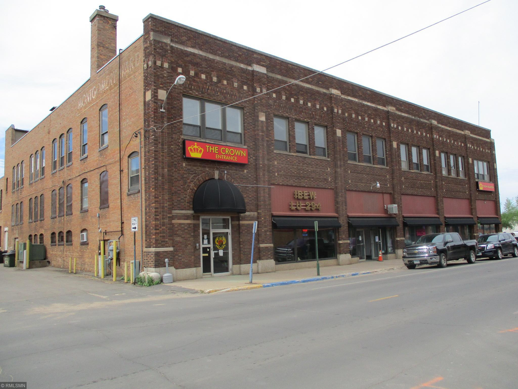 214 E Howard Street, Hibbing, MN 55746 (MLS 5608797) CENTURY 21