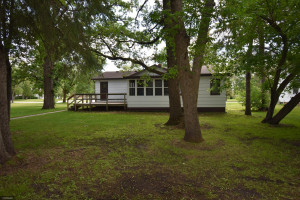 Photo for 909 Lake Street NE, Warroad, MN 56763 - Listing #5616937 909 Lake Street NE, Warroad, MN 56763