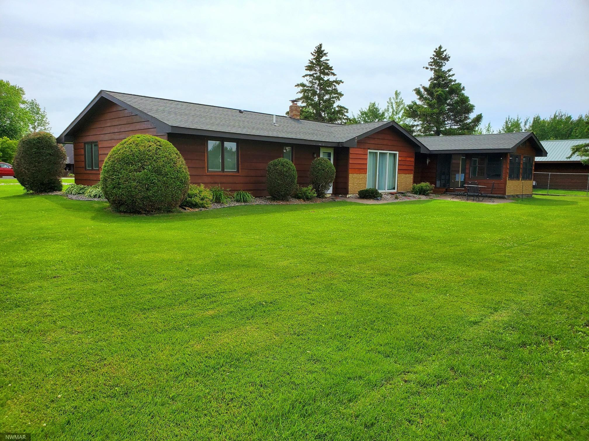 Photo for 37447 Dogwood Drive, Warroad, MN 56763 - Listing #5618418 37447 Dogwood Drive, Warroad, MN 56763