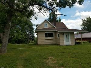 Photo for 403 Bay Avenue SE, Baudette, MN 56623 - Listing #5620394 403 Bay Avenue SE, Baudette, MN 56623