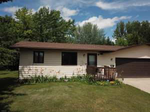 Photo for 107 6th Street SW, Roseau, MN 56751 - Listing #5621504 107 6th Street SW, Roseau, MN 56751