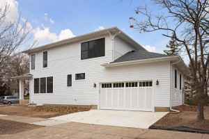 Picture of previously built home by builder