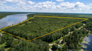 Photo for 1752 26th Avenue NW, Baudette, MN 56623 - Listing #5641508 1752 26th Avenue NW, Baudette, MN 56623
