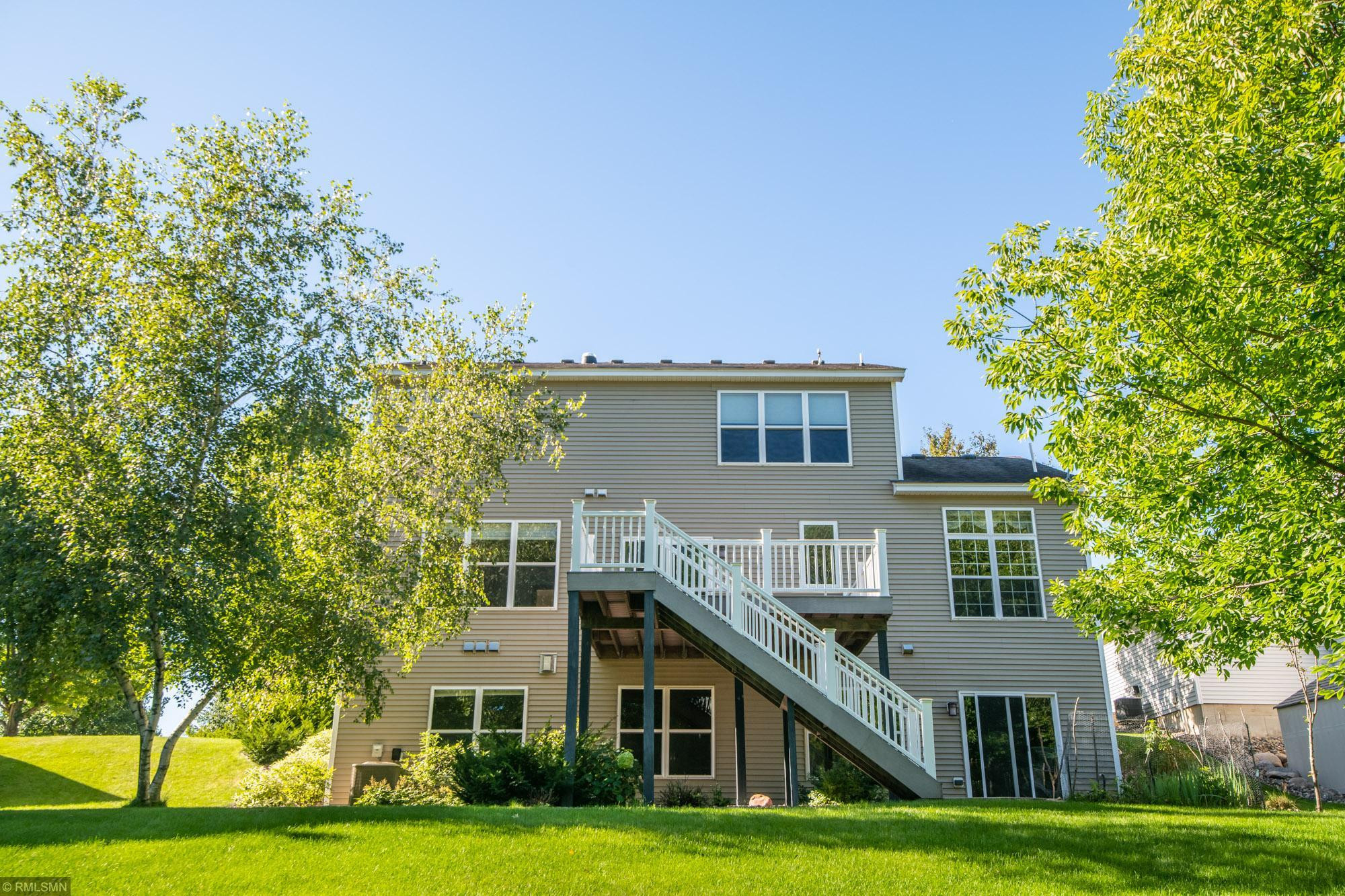 7038 Lydia Lane, Woodbury, MN 55125 (MLS 5642948) CENTURY 21