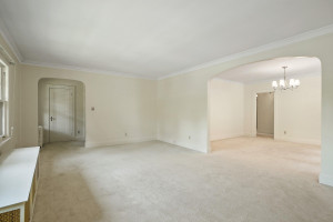 Photo for 1484 Summit Avenue, Saint Paul, MN 55105 - Listing #5651850 This is a very spacious main living area! 1484 Summit Avenue, St. Paul, MN.