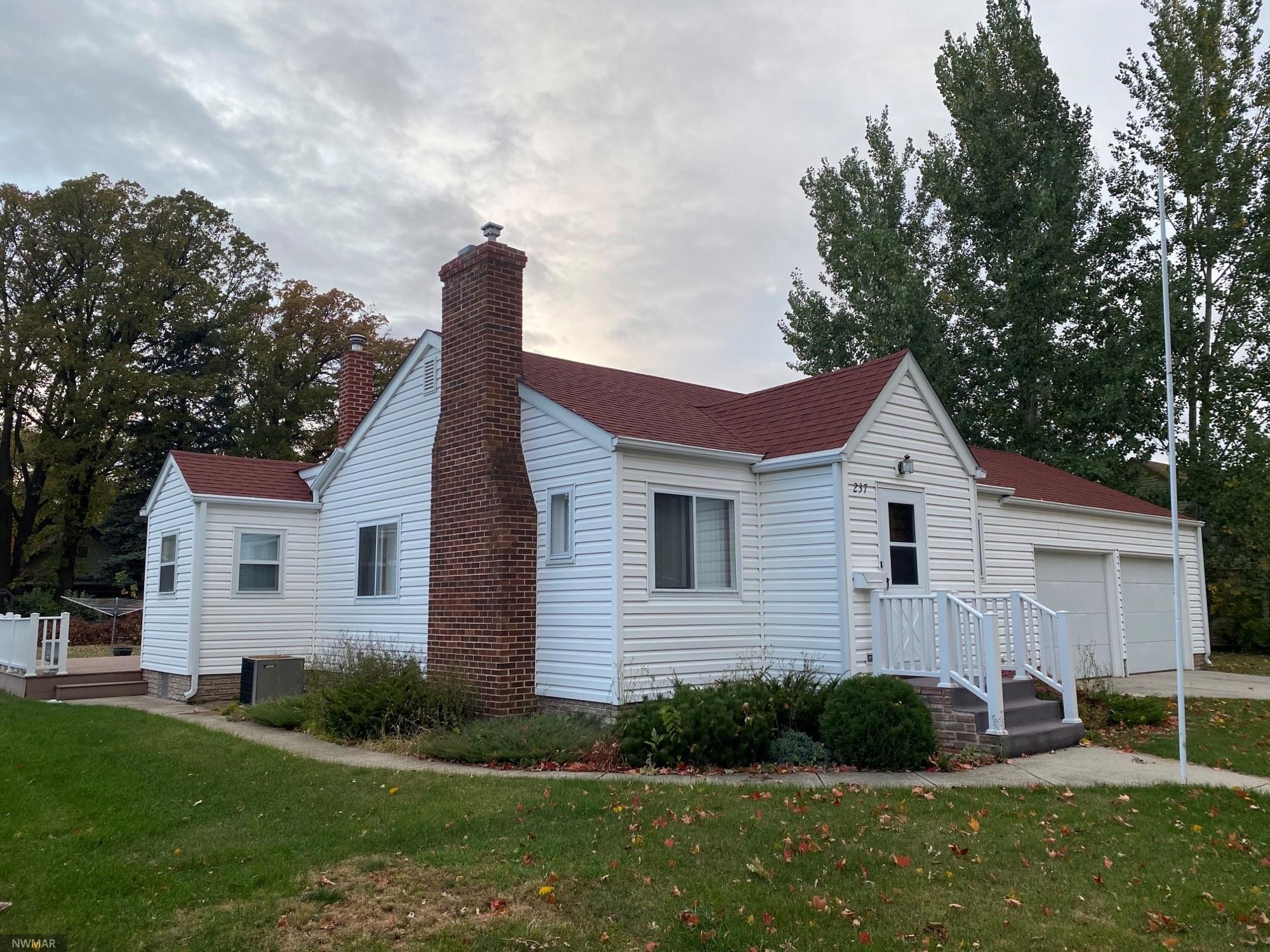 Photo for 237 Merriam Avenue N, Thief River Falls, MN 56701 - Listing #5667808 237 Merriam Avenue N, Thief River Falls, MN 56701