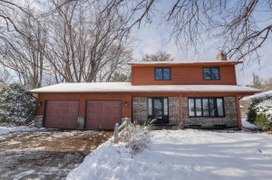 Photo for 1717 Fairview Avenue N, Roseville, MN 55113 - Listing #5684216 1717 Fairview Avenue N, Roseville, MN 55113