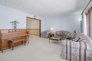 Photo for 1717 Fairview Avenue N, Roseville, MN 55113 - Listing #5684216 1717 Fairview Avenue N, Roseville, MN 55113