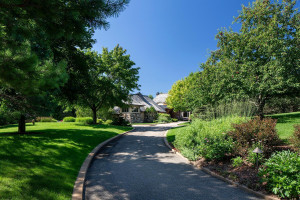Photo for 2825 Little Orchard Way, Wayzata, MN 55391 - Listing #5685487 2825 Little Orchard Way, Wayzata, MN 55391