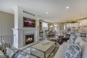 141 Lakeshore Circle, Waconia, MN 55331