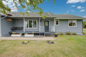 Photo for 810 Robert Avenue N, Maple Lake, MN 55358 - Listing #5667751 810 Robert Avenue N, Maple Lake, MN 55358