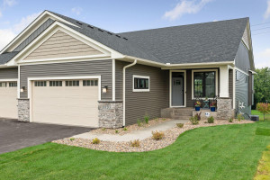 Photo for 11240 6th Street Circle N, Lake Elmo, MN 55042 - Listing #5694240 11240 6th Street Circle N, Lake Elmo, MN 55042
