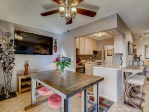 Photo for 400 Groveland Avenue, 1811, Minneapolis, MN 55403 - Listing #5645402 400 Groveland Avenue, 1811, Minneapolis, MN 55403