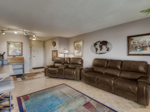 Photo for 400 Groveland Avenue, 1811, Minneapolis, MN 55403 - Listing #5645402 400 Groveland Avenue, 1811, Minneapolis, MN 55403