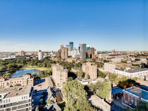 Photo for 400 Groveland Avenue, 1811, Minneapolis, MN 55403 - Listing #5645402 400 Groveland Avenue, 1811, Minneapolis, MN 55403