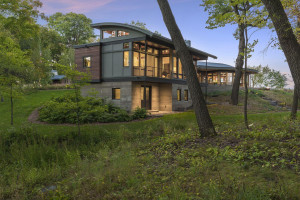 Photo for 10495 Hadley Avenue N, Saint Paul, MN 55110 - Listing #5708127 10495 Hadley Avenue N, Saint Paul, MN 55110