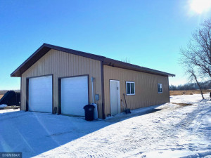 35092 210th Street, Roseau, MN 56751