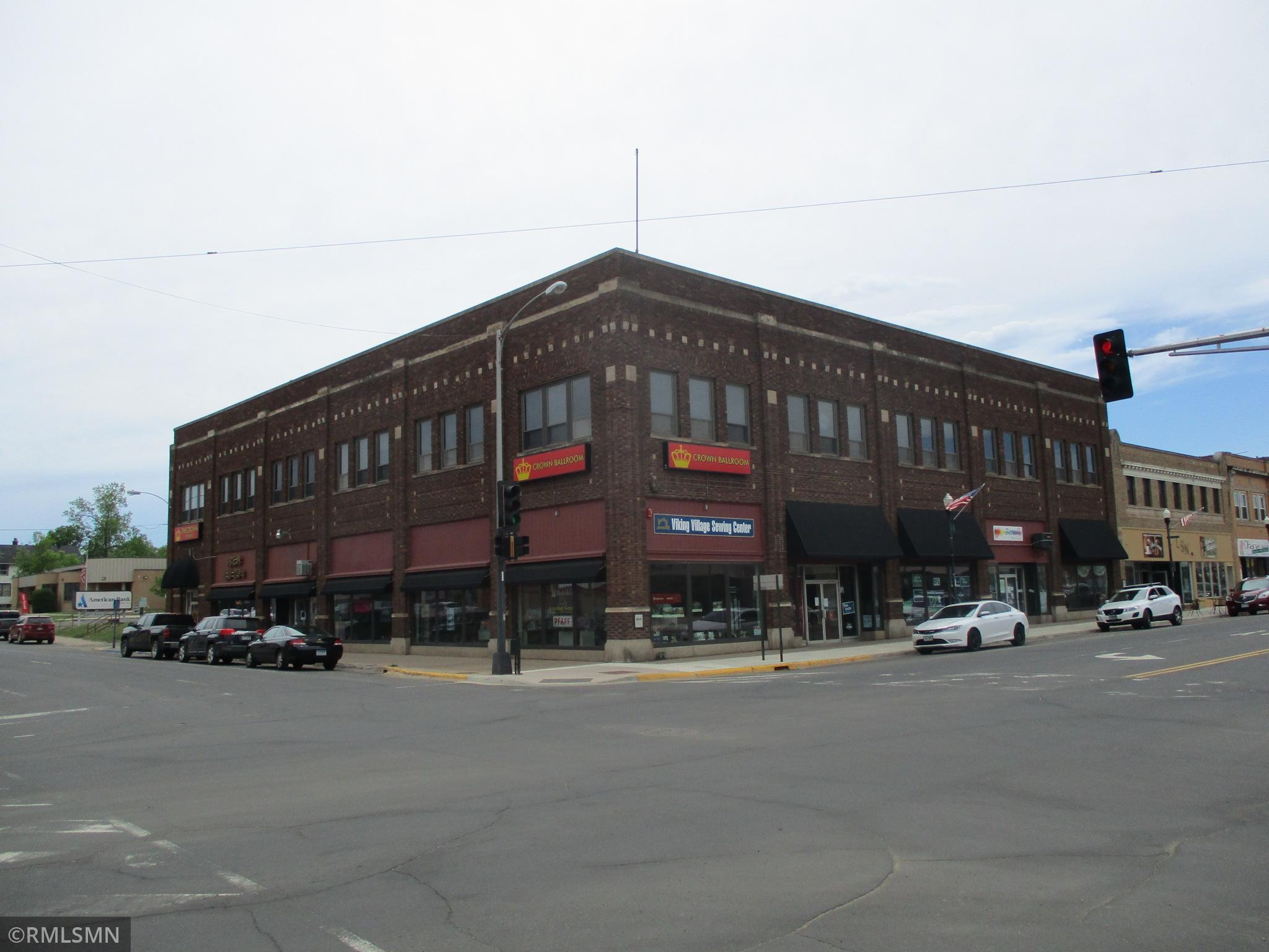 214 E Howard Street, Hibbing, MN 55746 (MLS 5608797) CENTURY 21