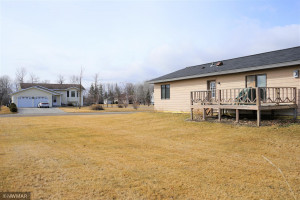 308 6th Avenue SW, Warroad, MN 56763