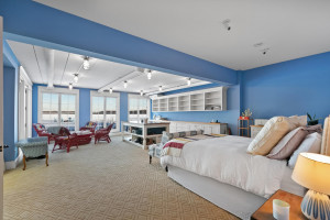 Photo for 2303 Huntington Point Road E, Wayzata, MN 55391 - Listing #5718694 2303 Huntington Point Road E, Wayzata, MN 55391
