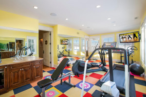 Photo for 2303 Huntington Point Road E, Wayzata, MN 55391 - Listing #5718694 2303 Huntington Point Road E, Wayzata, MN 55391
