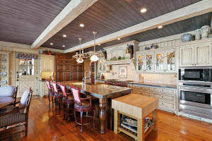 Photo for 2303 Huntington Point Road E, Wayzata, MN 55391 - Listing #5718694 2303 Huntington Point Road E, Wayzata, MN 55391