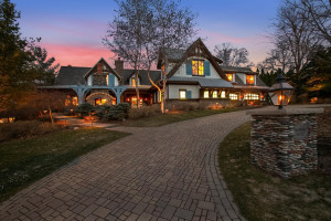Photo for 2303 Huntington Point Road E, Wayzata, MN 55391 - Listing #5718694 2303 Huntington Point Road E, Wayzata, MN 55391
