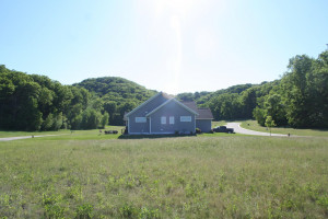 2713 Oakhurst Drive, Lake City, MN 55041