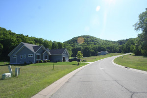 2713 Oakhurst Drive, Lake City, MN 55041