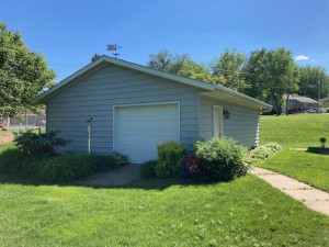 Photo for 620 Des Moines Drive, Windom, MN 56101 - Listing #6001583 620 Des Moines Drive, Windom, MN 56101