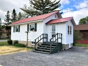 Photo for 700 11th Street, International Falls, MN 56649 - Listing #6005579 700 11th Street, International Falls, MN 56649