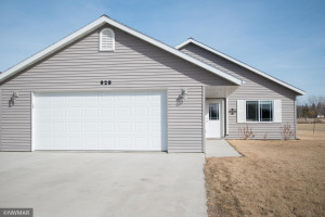 Photo for 928 Alice Drive, Thief River Falls, MN 56701 - Listing #6004429 928 Alice Drive, Thief River Falls, MN 56701