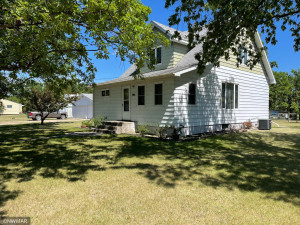 704 S Main St., Badger, MN 56714