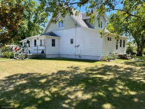 704 S Main St., Badger, MN 56714