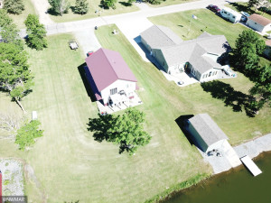 37243 Lakeview Drive, Warroad, MN 56763